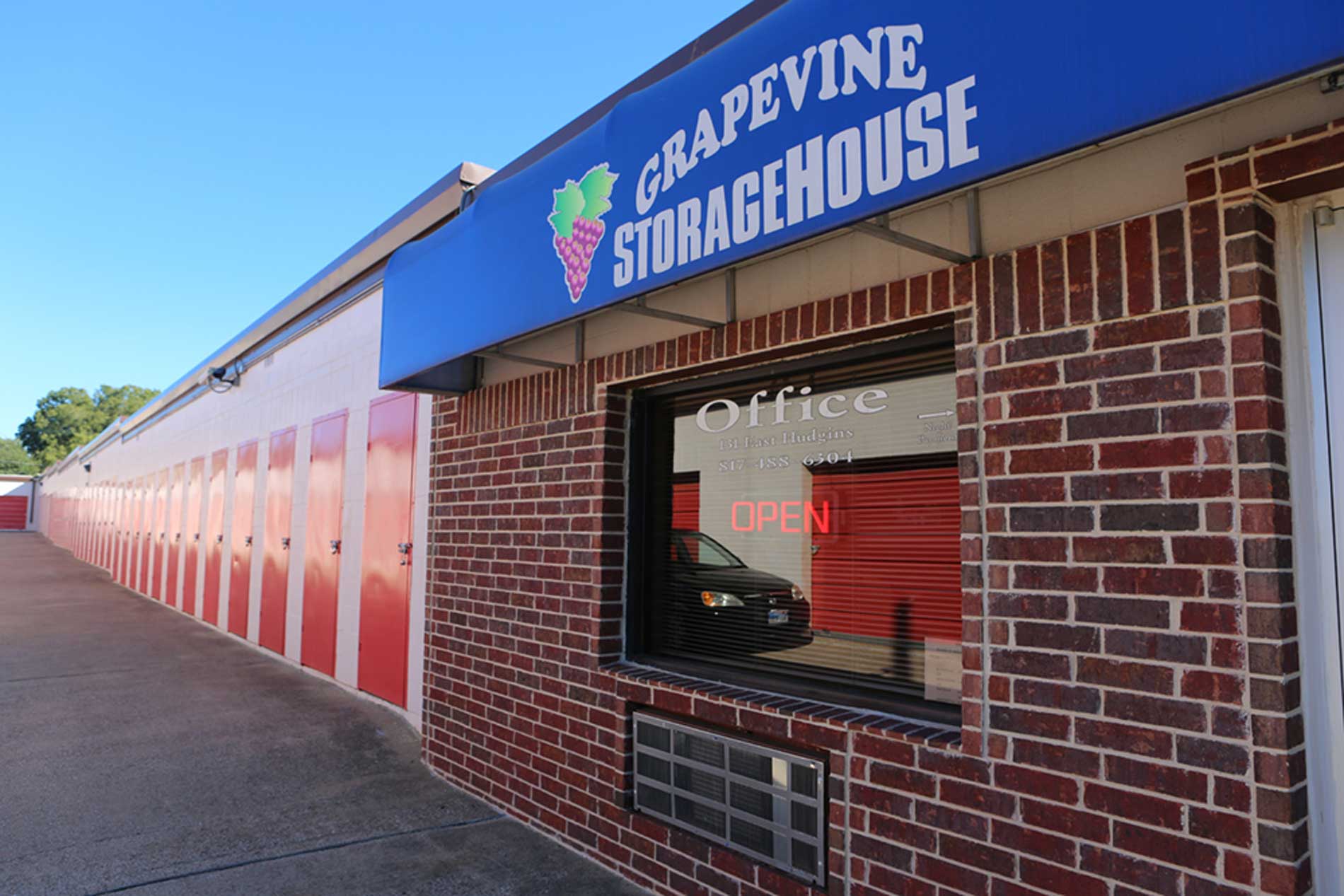 Storage Units in Grapevine, TX Grapevine StorageHouse